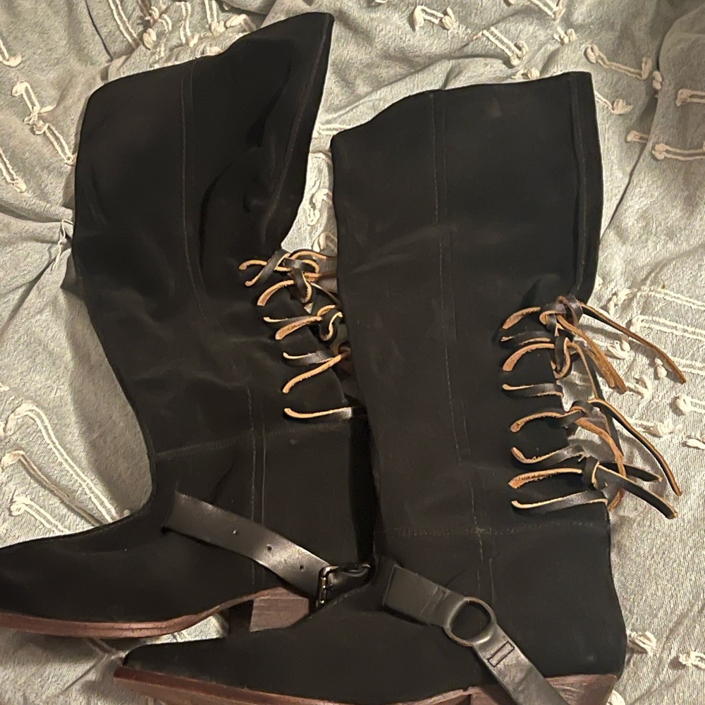 Free People Black back lace sway low boots
